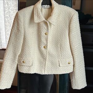 Zara Off-White Bouclé Jacket with Gold Buttons